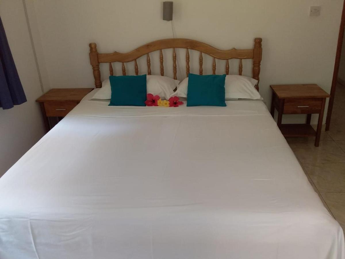Maison Marikel Apartman *